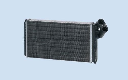 Acceder a la pieza Condensador de climatización (690x461x16)