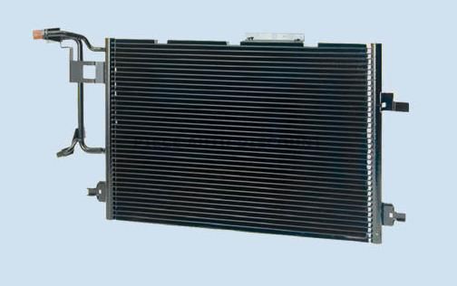 Acceder a la pieza Condensador de climatización 2,5L TDi/2,5TDi QUATTRO BVM/A (595x420x20)