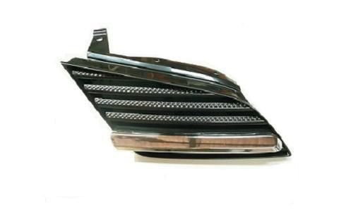 Acceder a la pieza Rejilla frente derecha