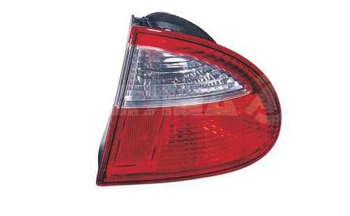 Acceder a la pieza Piloto trasero derecho exterior