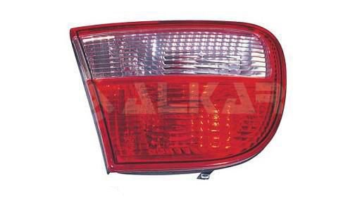 Acceder a la pieza Piloto trasero izquierdo interior