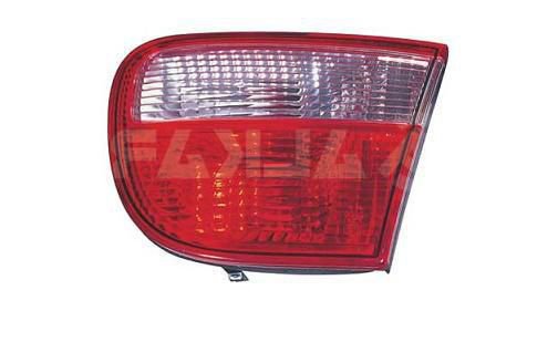 Acceder a la pieza Piloto trasero derecho interior