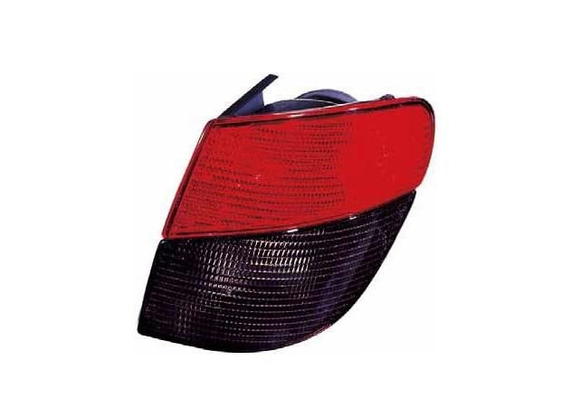 Acceder a la pieza Piloto trasero exterior derecho familiar