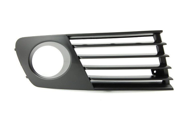 Acceder a la pieza Rejilla derecha parachoques delantero + AN ->06