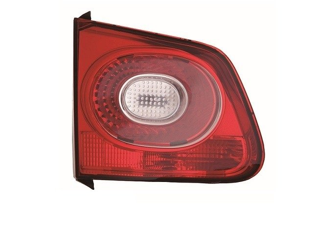 Acceder a la pieza Piloto trasero izquierdo interior