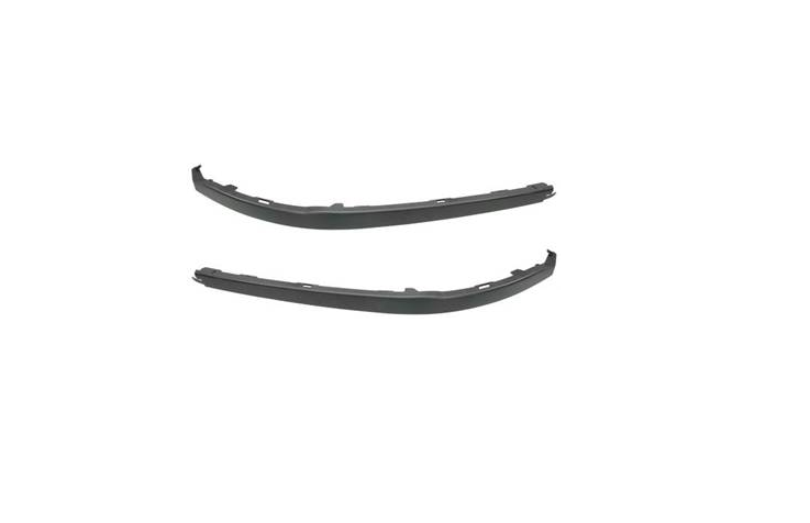 Acceder a la pieza Juego spoiler parachoques delantero