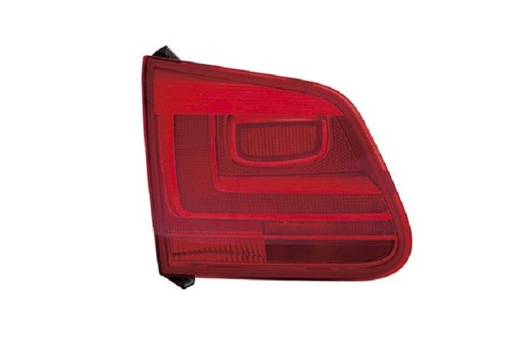 Acceder a la pieza Piloto trasero izquierdo interior