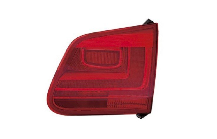 Acceder a la pieza Piloto trasero derecho interior