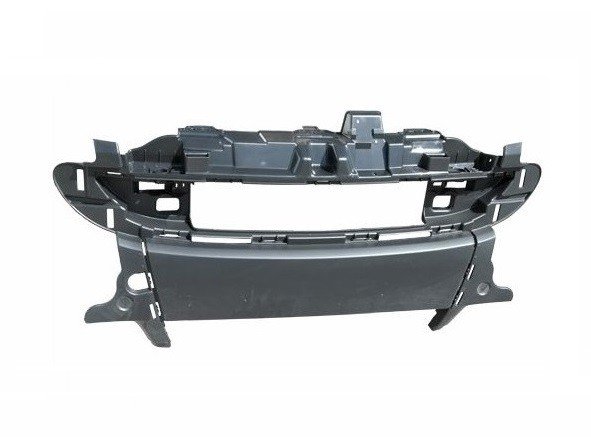 Acceder a la pieza Parachoques delantero central imprimado