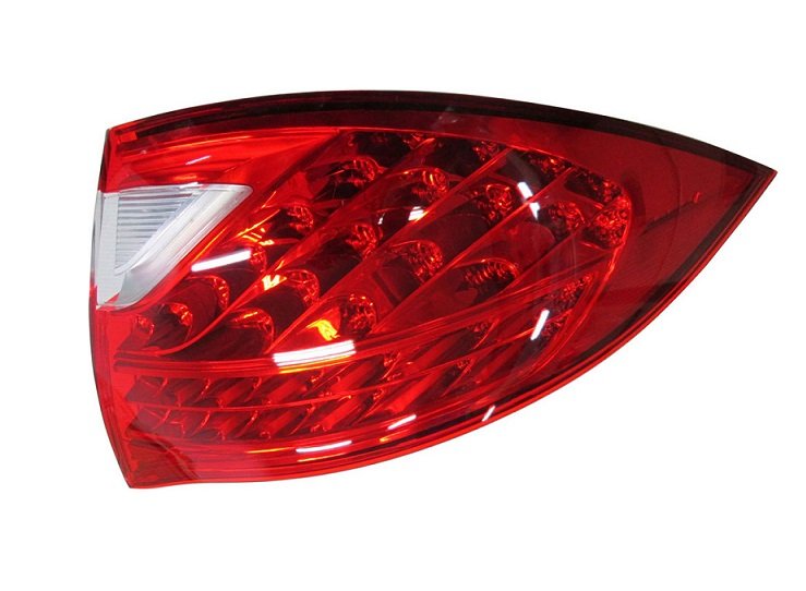 Acceder a la pieza Piloto trasero derecho exterior LED