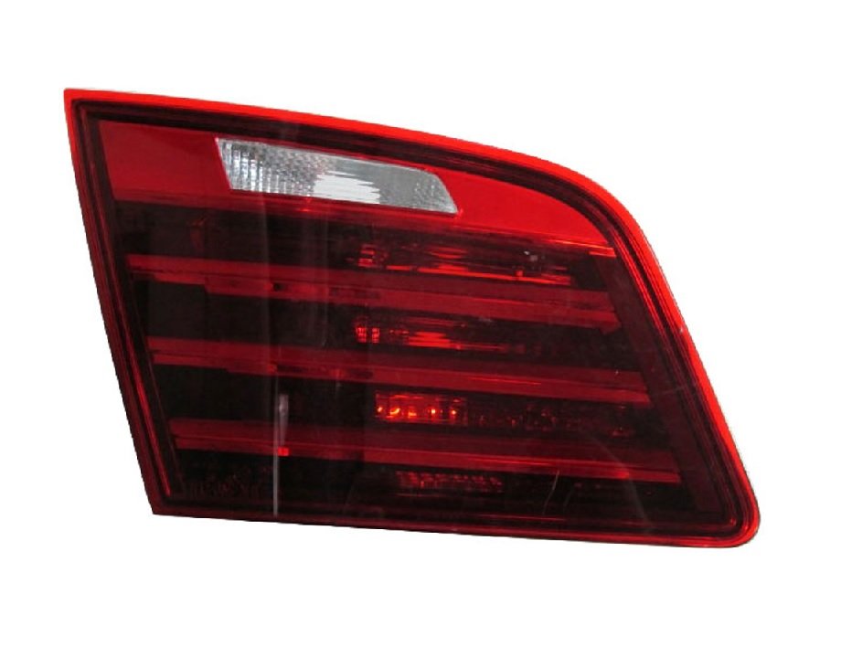 Acceder a la pieza Piloto trasero interior izquierdo LED