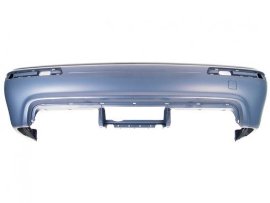 Acceder a la pieza Parachoques trasero imprimado + agujeros moldura [M5]