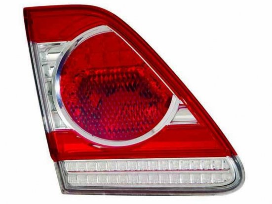 Acceder a la pieza Piloto trasero izquierdo interior [Sedán]