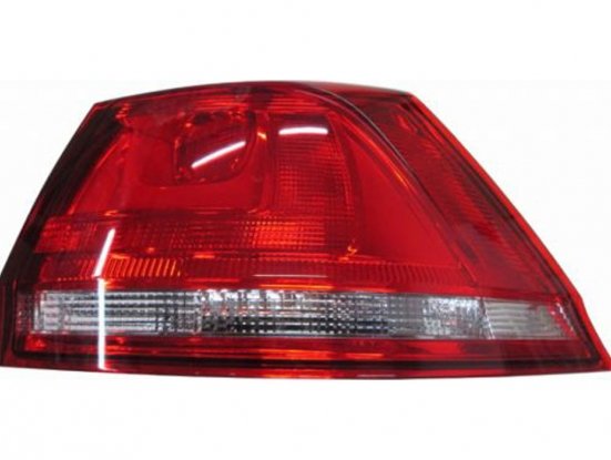 Acceder a la pieza Piloto trasero exterior derecho (Variant)