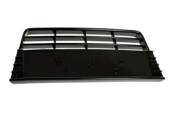 Acceder a la pieza Rejilla del parachoques delantero brillante (titanium)