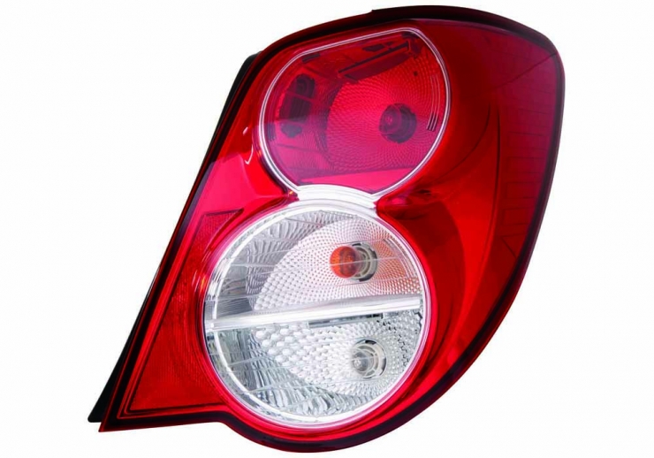 Acceder a la pieza Piloto trasero derecho (Sedán)