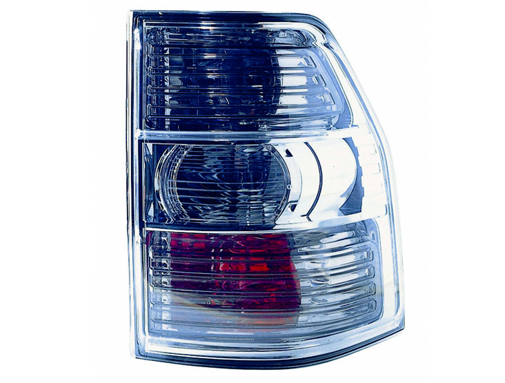 Acceder a la pieza Piloto trasero derecho (5 puertas)