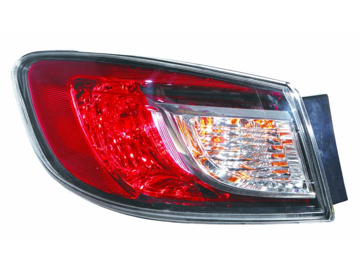 Acceder a la pieza Piloto trasero exterior derecho (4 puertas)