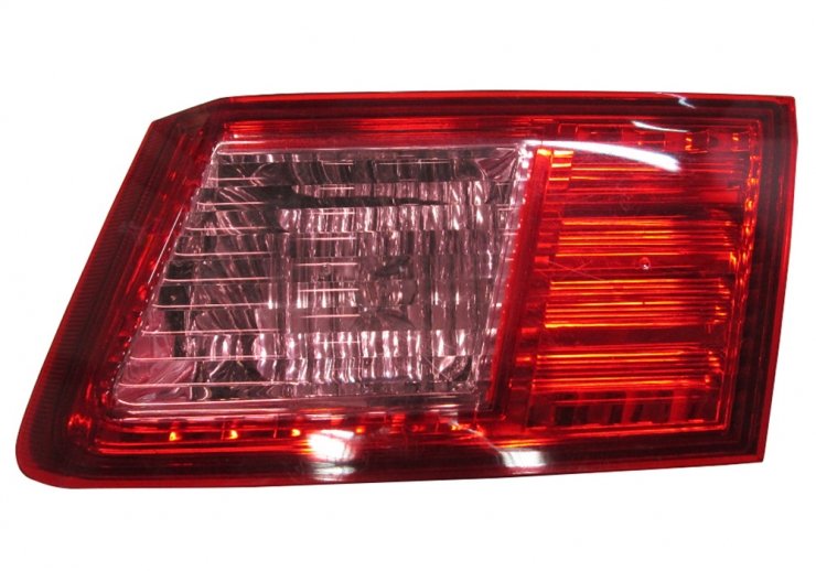 Acceder a la pieza Piloto trasero derecho interior