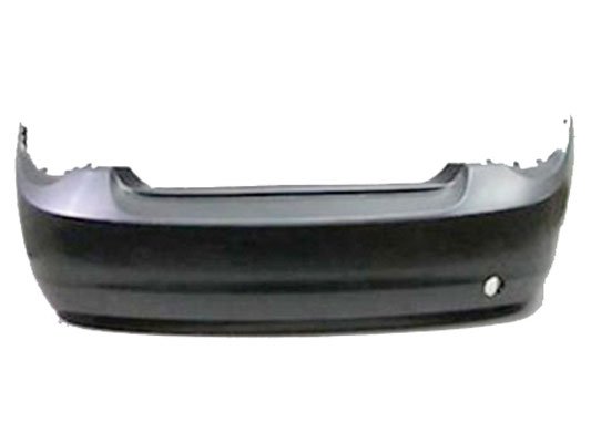 Acceder a la pieza Parachoques trasero sin agujeros sensores (4 puertas)