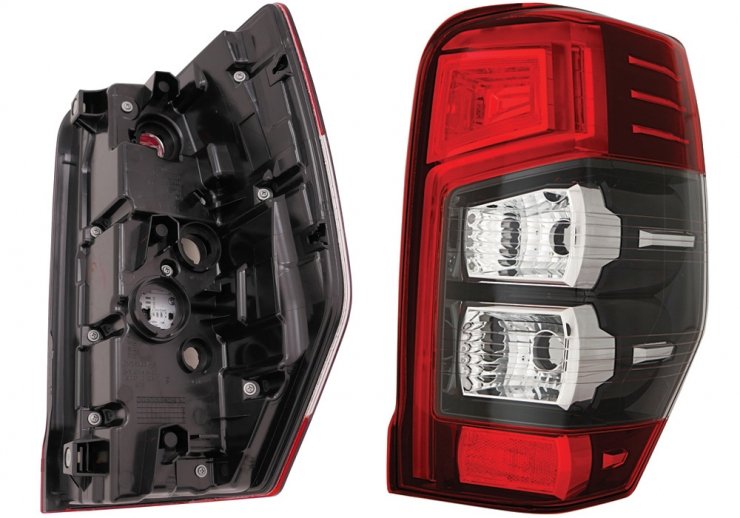 Acceder a la pieza Piloto trasero derecho, LED