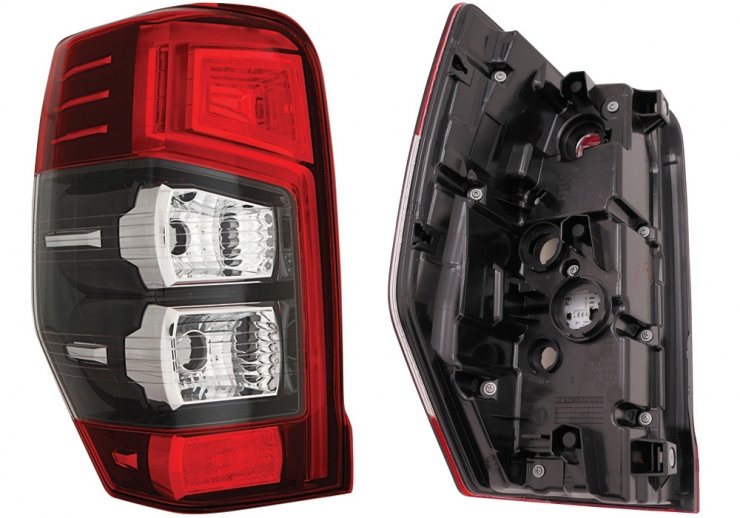 Acceder a la pieza Piloto trasero izquierdo, LED