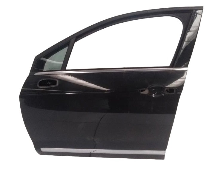 Acceder a la pieza Puerta delantera izquierda