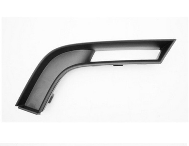 Acceder a la pieza Moldura derecha parachoques delantero, negro (MOD. S-LINE)