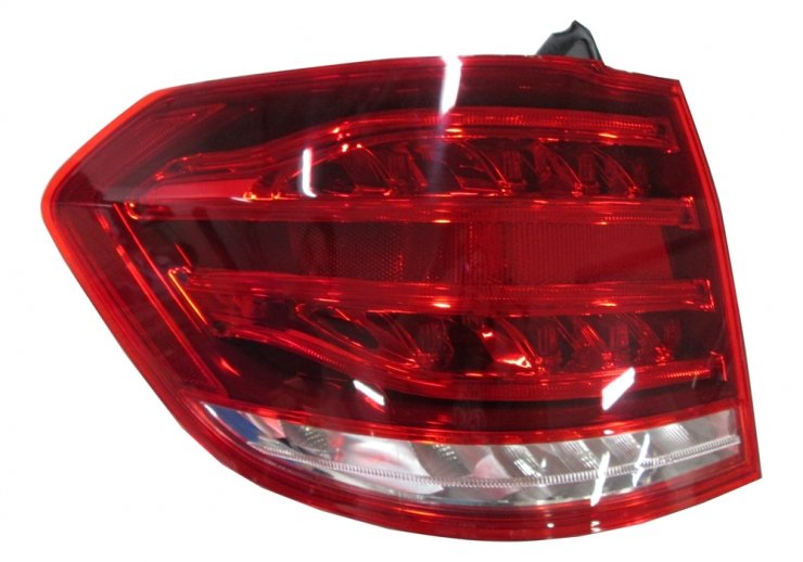 Acceder a la pieza Piloto trasero izquierdo, exterior, LED