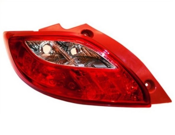 Acceder a la pieza Piloto trasero izquierdo Acceder a la pieza Piloto trasero izquierdo