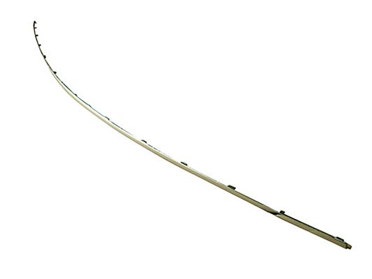 Acceder a la pieza Embellecedor central moldura parachoques trasero, cromado