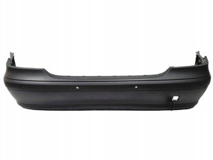 Acceder a la pieza Parachoques trasero, imprimado, agujeros sensores