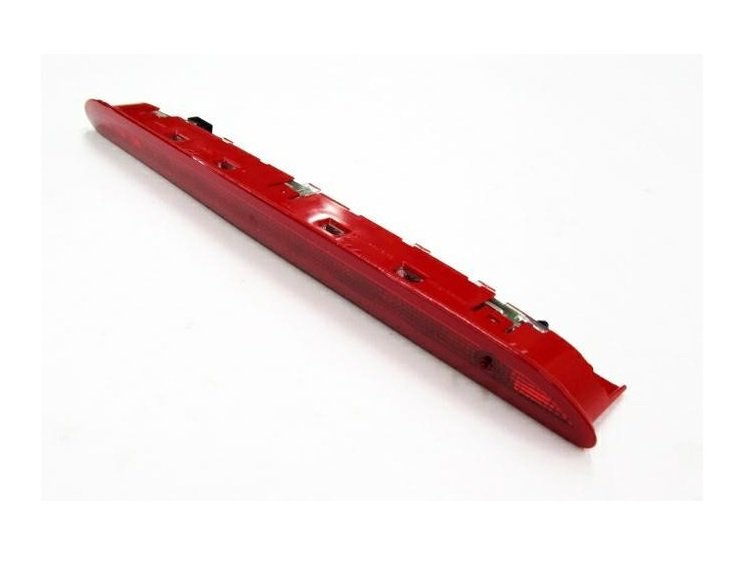 Acceder a la pieza Tercera luz Stop