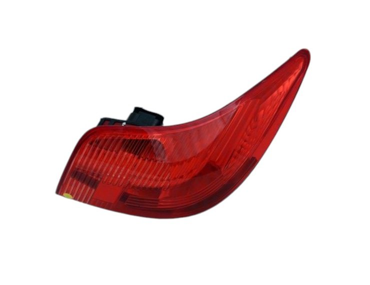 Piloto trasero derecho familiar (SW) [Magneti Marelli]