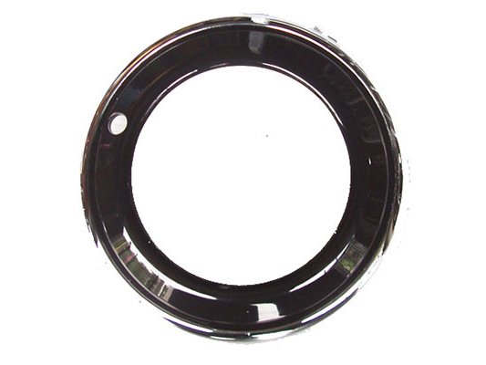 Acceder a la pieza Moldura derecho antinieblas parachoques delantero, cromado