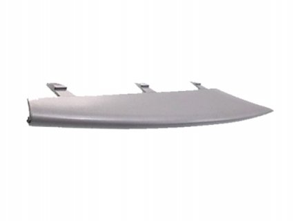 Acceder a la pieza Moldura rejilla izquierda parachoques delantero, imprimada