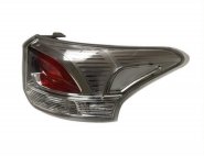 Pilotos traseros MITSUBISHI Outlander Pilotos traseros MITSUBISHI Outlander