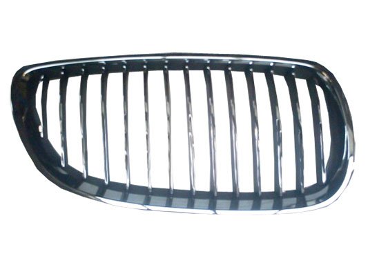 Acceder a la pieza Rejilla frente derecha