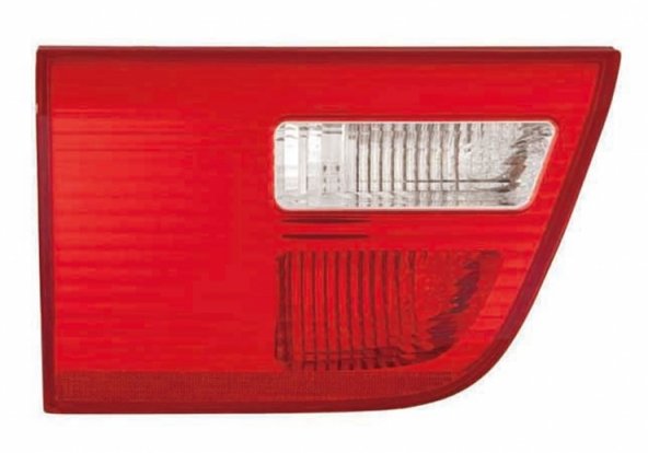 Acceder a la pieza Piloto trasero izquierdo, interior