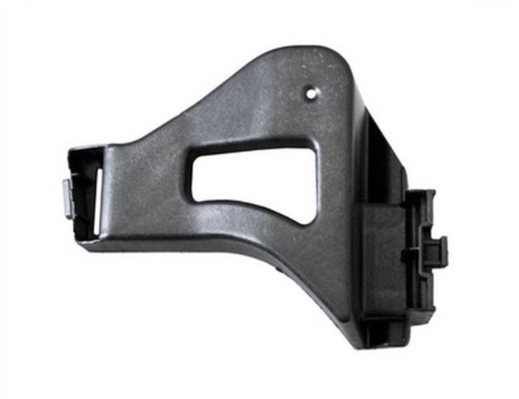 Acceder a la pieza Soporte izquierdo parachoques trasero