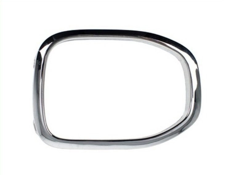 Acceder a la pieza Marco rejilla derecho, cromado