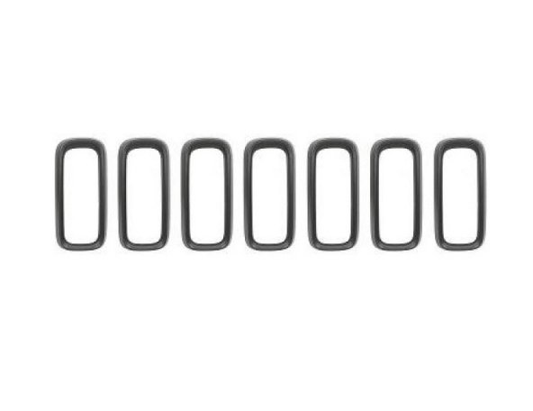 Acceder a la pieza Molduras rejilla gris (7 piezas) (Mod. Trailhawk)