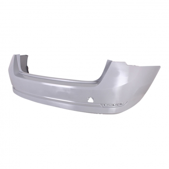 Acceder a la pieza Parachoques trasero, sin imprimar (Sedán)